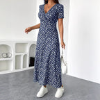 Damen Maxikleid mit floralem Wickeldesign und praktischen Seitentaschen R&B