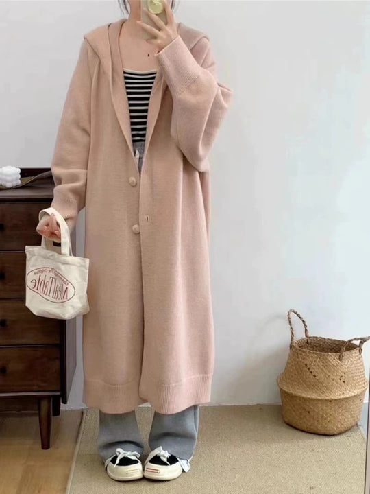 Damen Langer Strickcardigan mit Kapuze und praktischen Knöpfen R&B