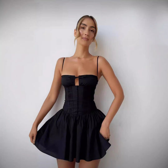 Damen Verspielt geschnittenes Cocktailkleid mit elegantem Wickeloberteil und Rüschensaum R&B