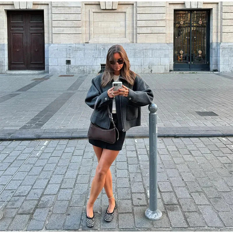 Damen Urbaner Oversize-Wolljacke mit praktischen Taschen R&B