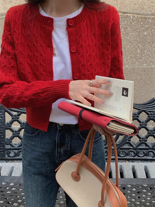 Damen gestrickte Bolerojacke mit Zopfstruktur R&B
