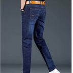 Herren Slim Fit Jeans mit flexiblem Bund und modernen Details