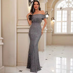 Damen Glamouröses Abendkleid mit schimmerndem Stretchmaterial R&B