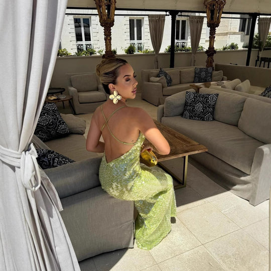 Damen Elegantes Pailletten-Maxikleid mit verführerischem Schnitt und schmalen Spaghettiträgern R&B