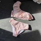 Damen Voluminöses Rüschenset mit asymmetrischem Oberteil R&B