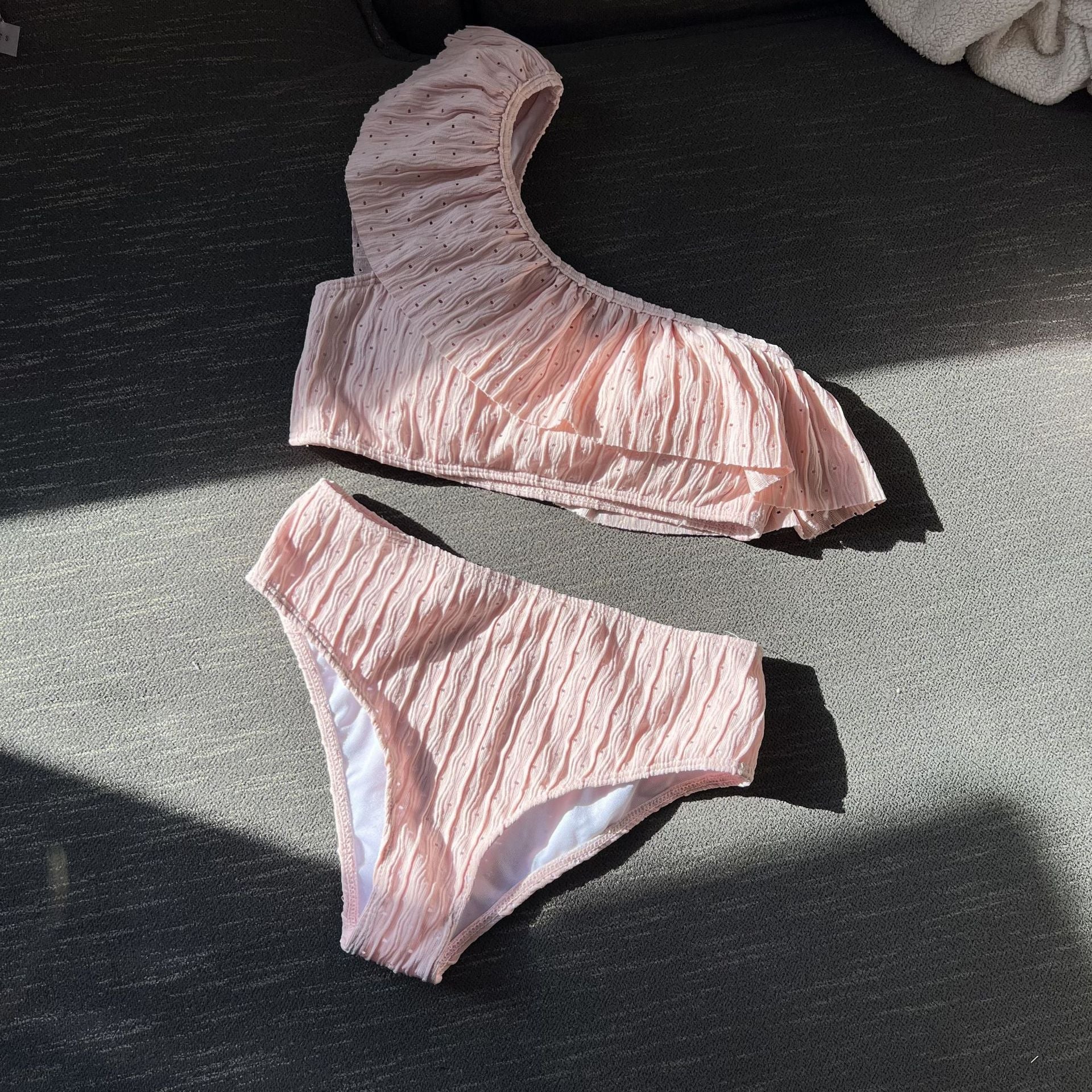 Damen Voluminöses Rüschenset mit asymmetrischem Oberteil R&B