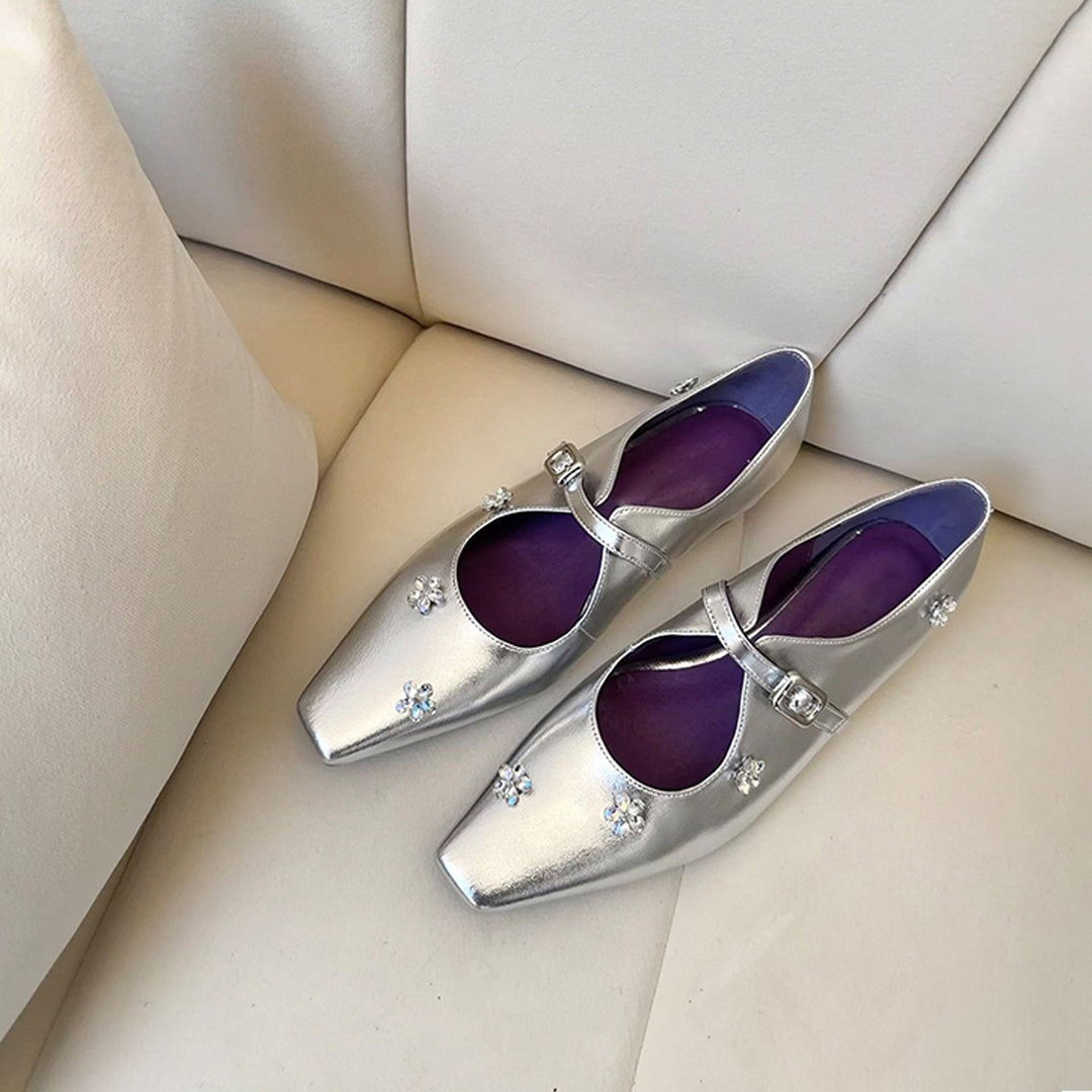 Damen Ballerina-Schuhe mit floralem Schmuckdetail und elegantem Riemendesign R&B