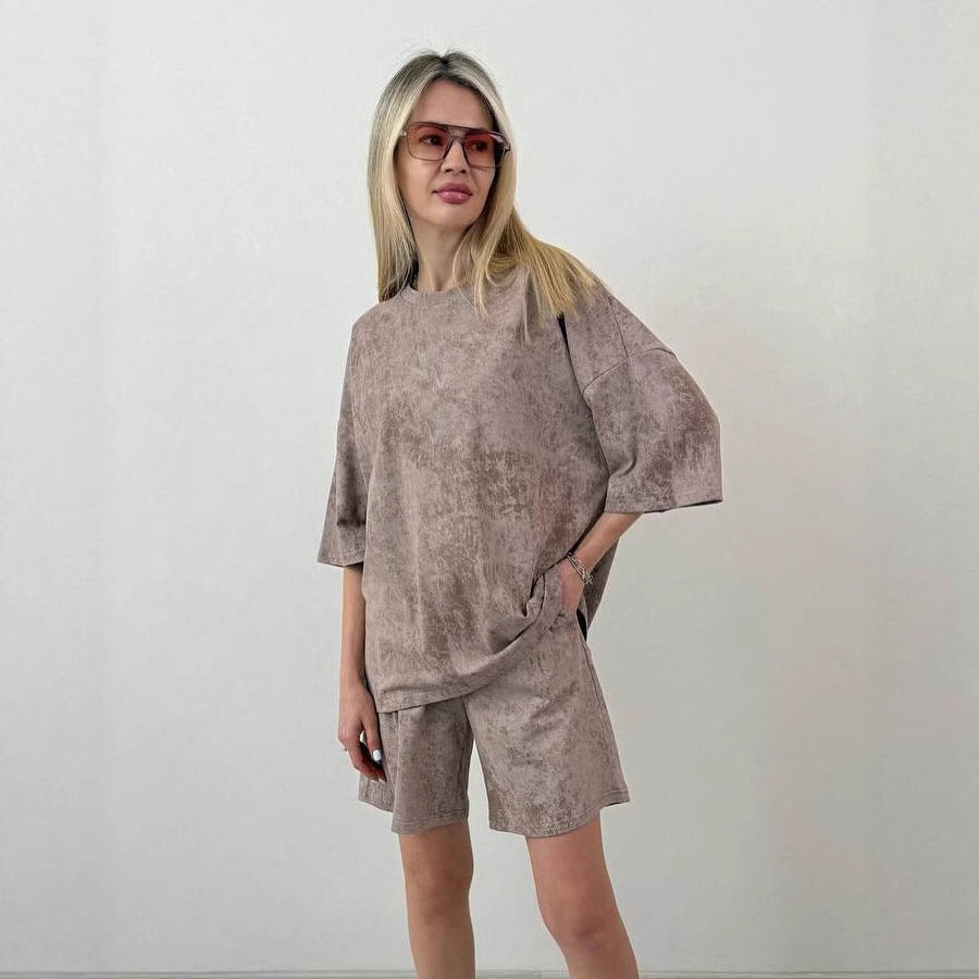 Damen elegantes Freizeit-Set aus locker sitzendem T-Shirt und kurzen Pants R&B
