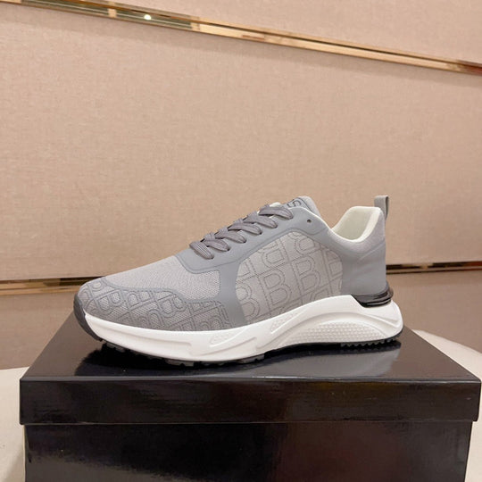 Damen Sportliche Sneakers mit ergonomischer Dämpfungstechnologie und rutschfester Sohle R&B