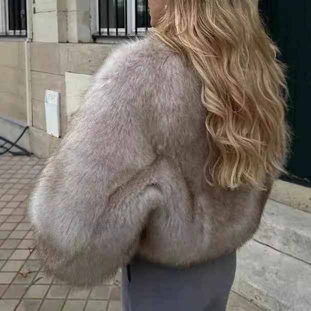 Damen Kuschelige und elegante Kunstfelljacke R&B