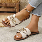 Damen Elegante Flachsandalen mit goldener Kettenverzierung und strukturiertem Obermaterial R&B
