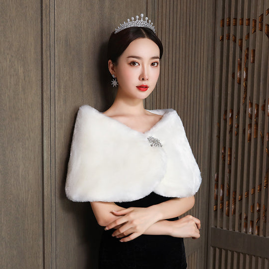 Damen eleganter und luxuriöser Umhang aus Kunstpelz R&B