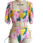 Damen Bikini-Set mit traumhaftem floralem Wickeldesign und hohem Beinausschnitt R&B