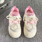 Damen Sneakers mit verspieltem Gingham-Band und kuscheligem Innenfutter R&B