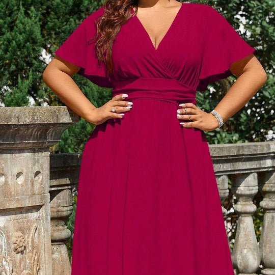 Damen Maxikleid mit elegantem Wickeloberteil und fließendem Rock R&B