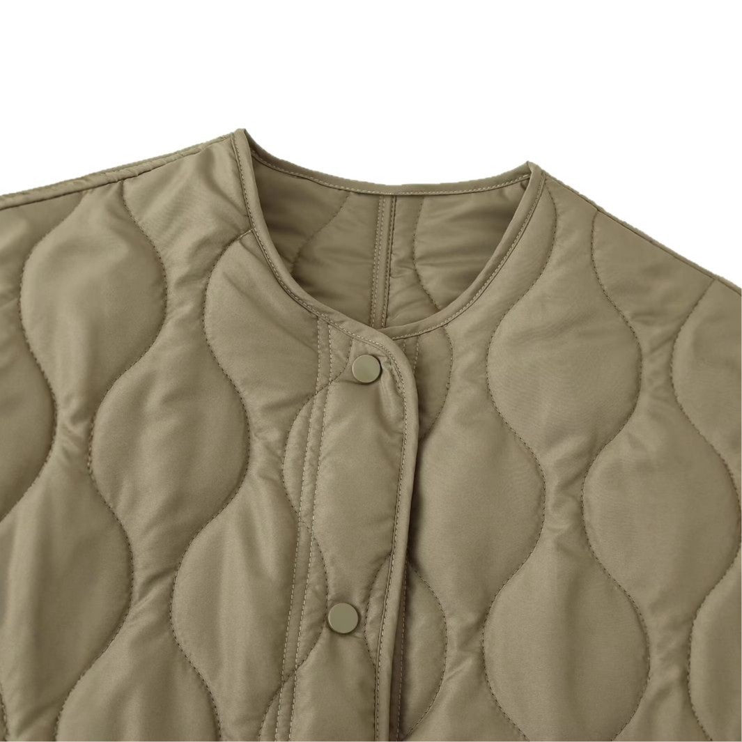 Damen gesteppte Übergangsjacke mit seitlichen Taschen und elegantem Schnitt R&B