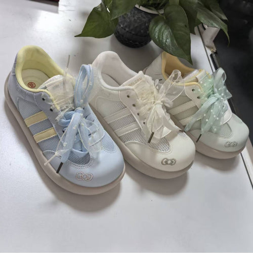 Damen Sneakers mit verspielten Details und atmungsaktiver Mesh-Oberfläche R&B