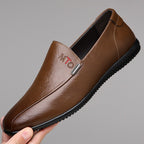 Herren Elegante Slip-On Lederschuhe mit rutschfester Sohle und komfortablem Fußbett