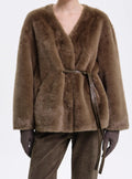 Damen kuschelige Steppjacke mit taillierbarem Design und elegantem Gürtel R&B