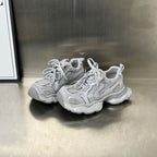 Damen Sportliche und atmungsaktive Sneakers mit innovativem Dämpfungssystem R&B