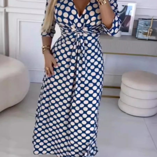 Damen Maxikleid mit modernem Punktenmuster und eleganter Wickeloptik R&B