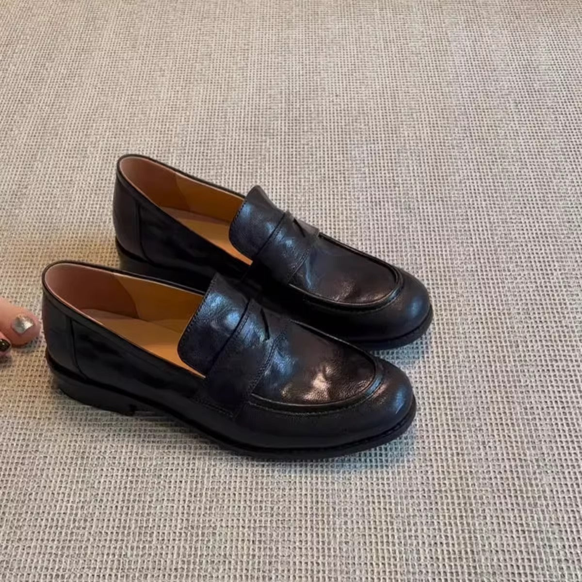 Damen Mokassins aus hochwertigem Leder mit elegantem Schlupfdesign R&B