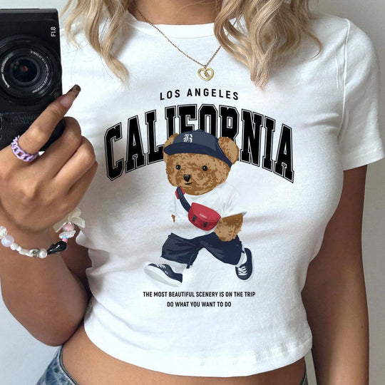 Damen Crop-T-Shirt mit verspieltem Bärenmotiv und modischem Schriftzug R&B