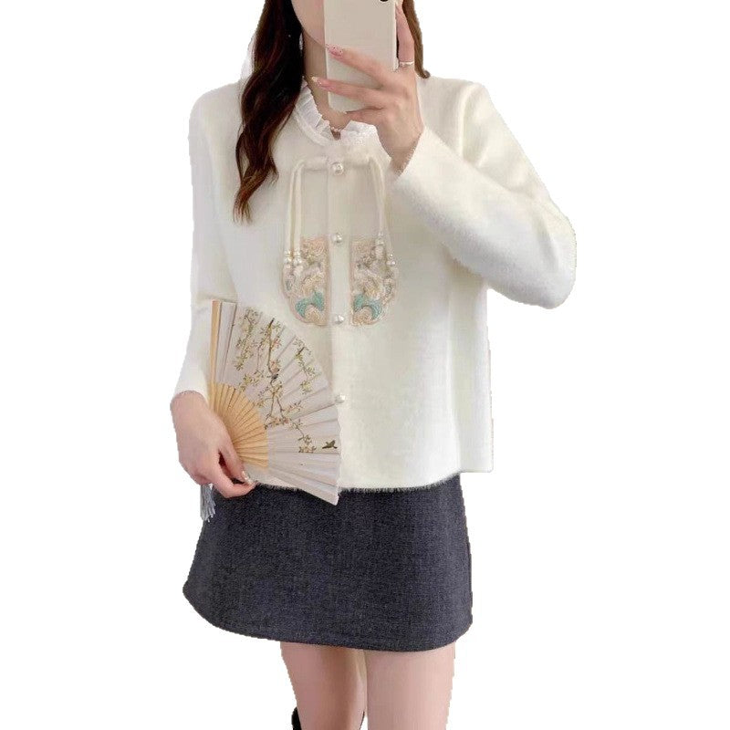 Damen Luxuriöser Strickpullover mit dekorativen Knopfdetails und Rüschen R&B