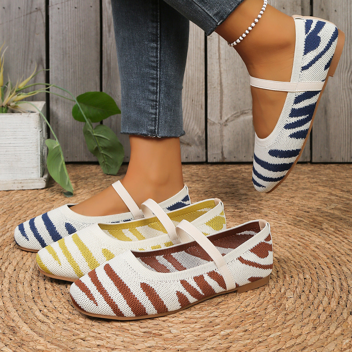 Damen Bequeme Ballerinas mit elastischer Riemchenverbindung und modischem ZR&Bra-Design R&B