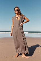 Damen lässiges Maxikleid mit tiefem Ausschnitt und seitlichen Schlitzen R&B