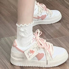 Damen Lifestyle Sneakers mit moderner Schnürung und hochwertigem Obermaterial R&B