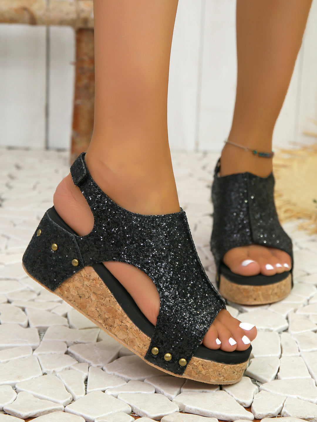 Damen Wedge-Sandalen mit glitzerndem Obermaterial und komfortablem Fußbett R&B