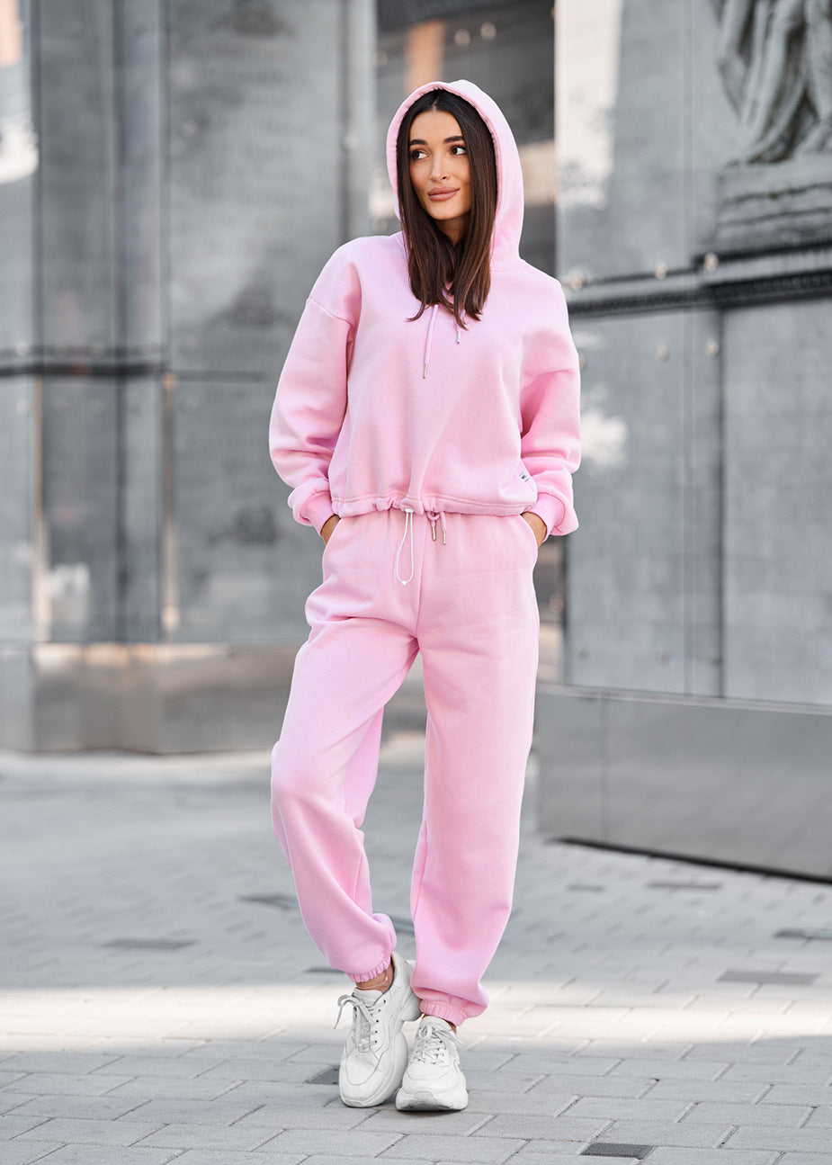 Damen sportlicher Freizeitsatz mit Kapuzenpullover und bequemen Jogginghosen R&B