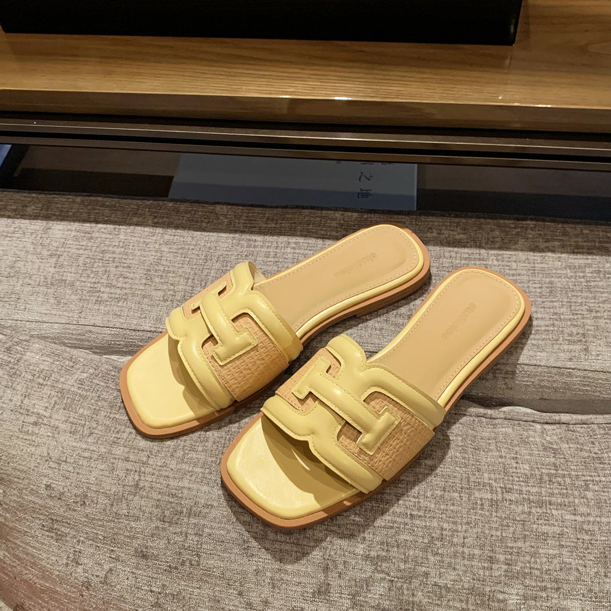 Damen Riemchen-Sandalen mit elegantem Design und komfortablem Fußbett R&B