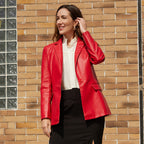 Damen nan taillierter Blazer aus Kunstleder mit Reverskragen und Pattentaschen R&B