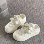 Damen Sneakers mit floralem Dekor und einzigartigem Schnürsystem R&B