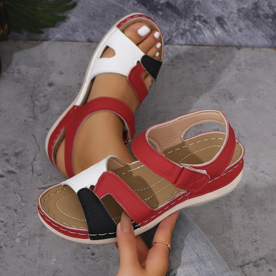 Damen Sommerliche Sandalen mit verstellbarem Riemen und anatomischem Fußbett R&B