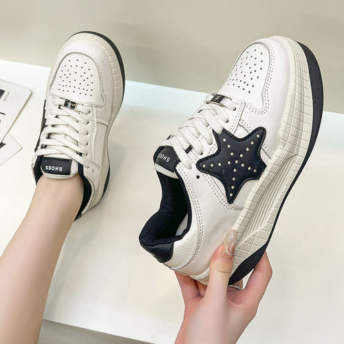 Damen Sneakers mit exklusivem Sternen-Design und gepolsterter Sohle R&B