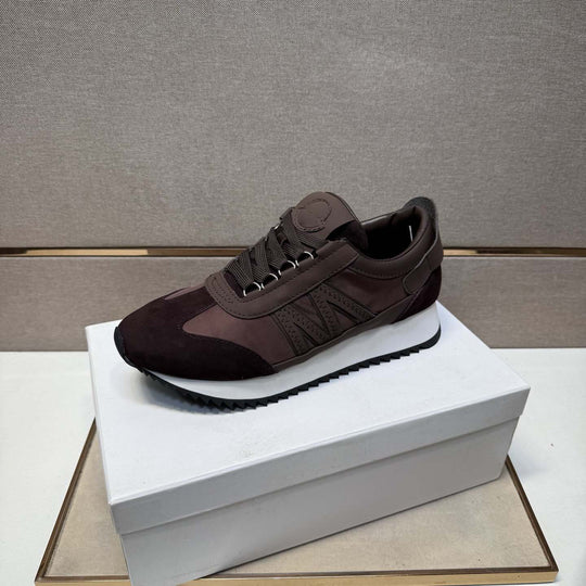 Damen Sneakers mit atmungsaktiver Oberflächenstruktur und rutschfester Sohle R&B