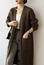 Damen Strickmantel mit praktischen Seitentaschen und eleganten Knopfdetails R&B