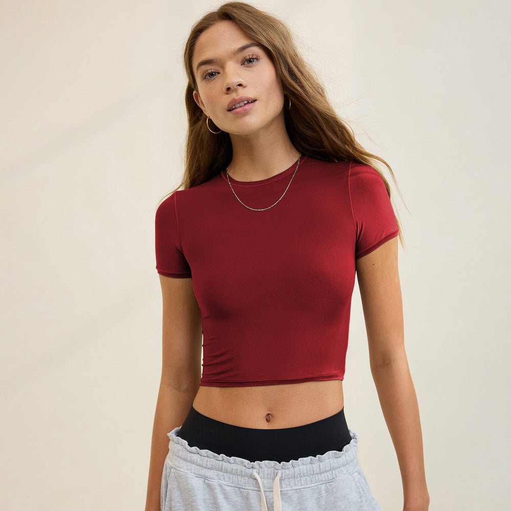 Damen Crop T-Shirt mit figurbetontem Schnitt R&B