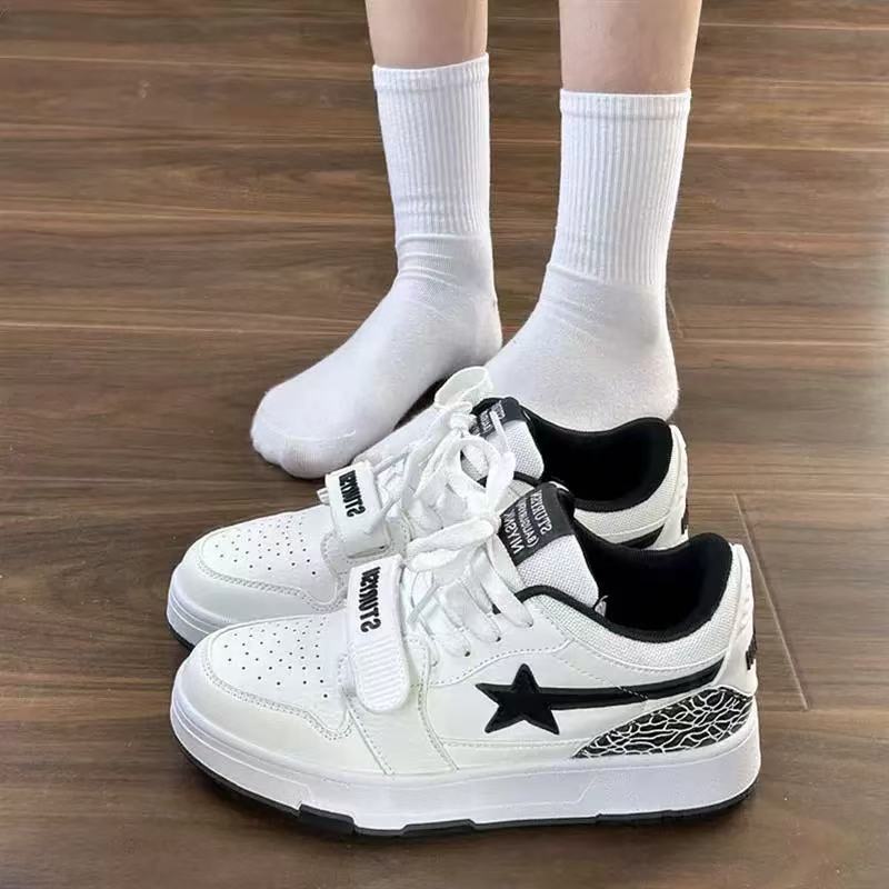Damen Sportliche Sneakers mit strapazierfähigem Obermaterial und rutschfester Sohle R&B