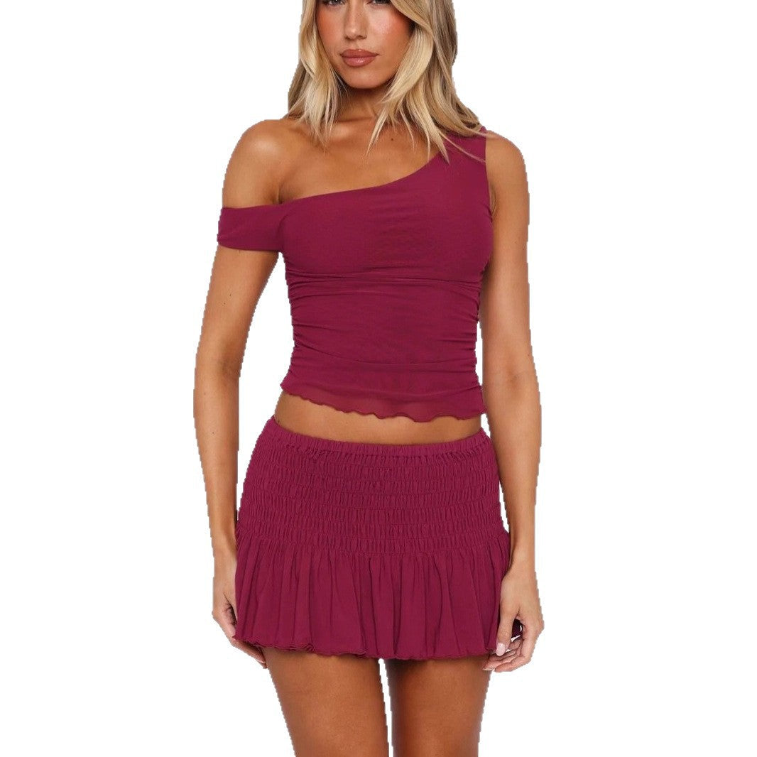 Damen Set mit off-shoulder Oberteil und gerafftem Rock R&B