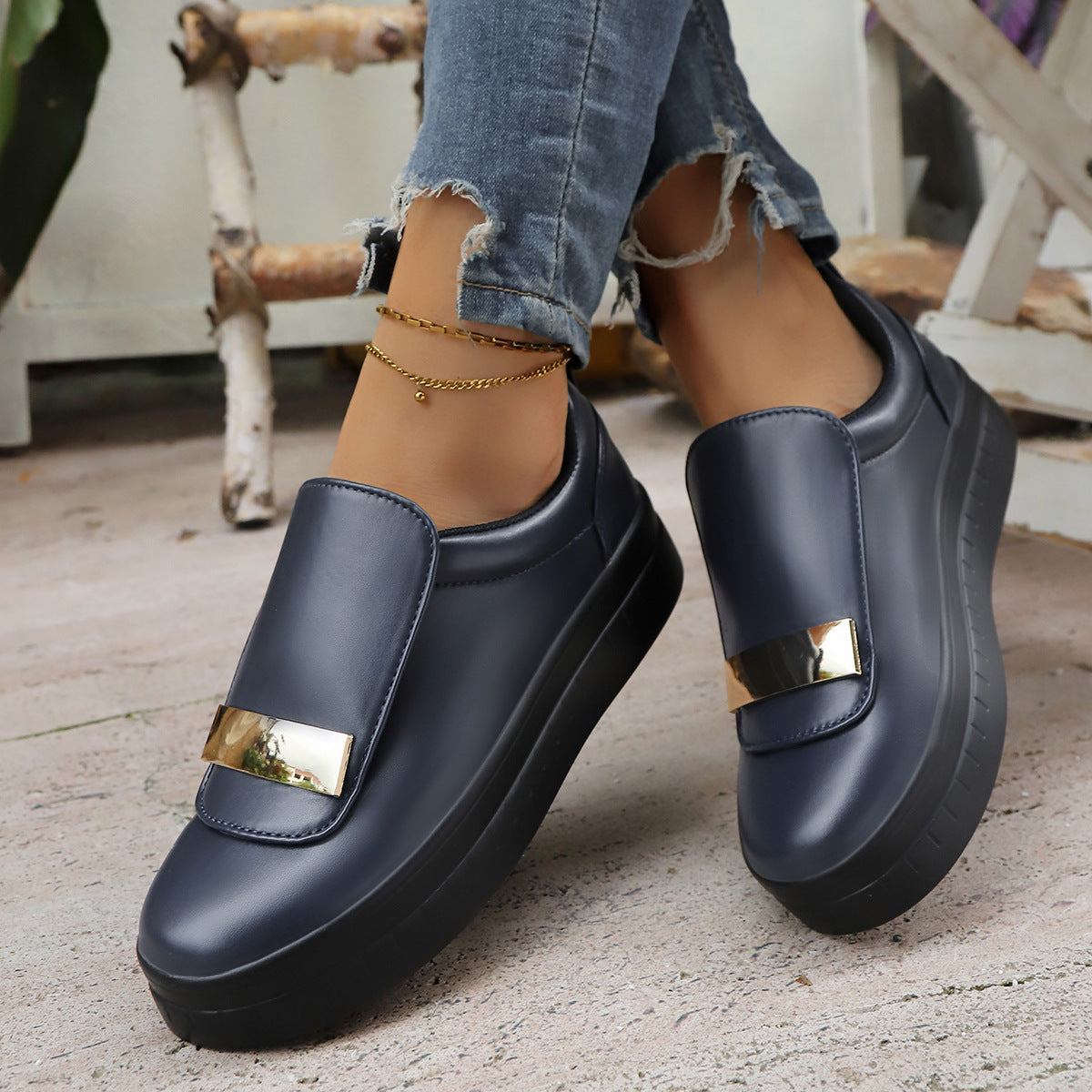 Damen Sneakers mit modischem Klappdesign und komfortabler Plateausohle R&B