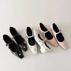 Damen Ballerina Schuhe mit dekorativen Blumenapplikationen und Riemen
