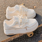 Damen Komfort-Sneaker mit innovativem Sohlendesign und atmungsaktiven Einsätzen R&B