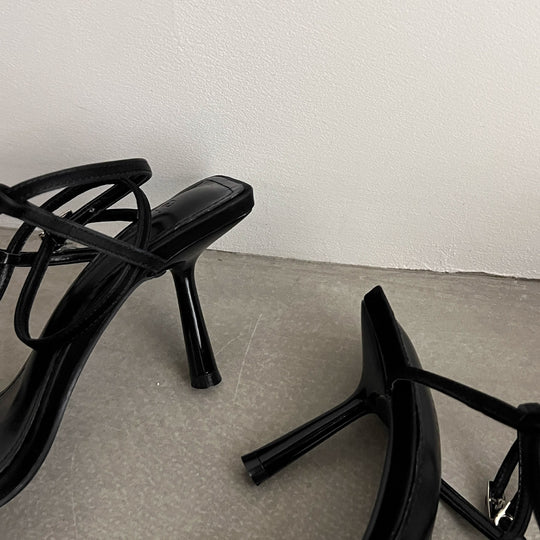 Damen elegante High Heel Sandalen mit zierlichem Riemendesign R&B