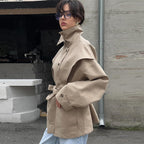 Damen Modische Übergangsjacke mit hohem Kragen und Bindegürtel