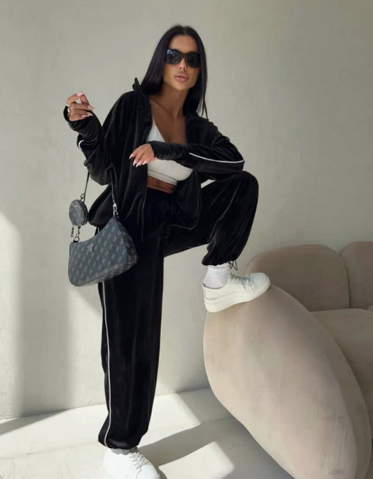 Damen elegantes Velours-Loungewear-Set im sportlichen Design mit kontrastierenden Streifen R&B