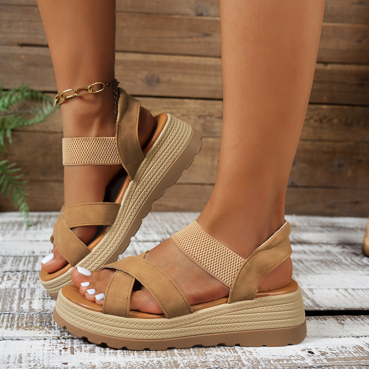 Damen Komfortable Sandalen mit verstellbaren Riemen und anatomischem Fußbett